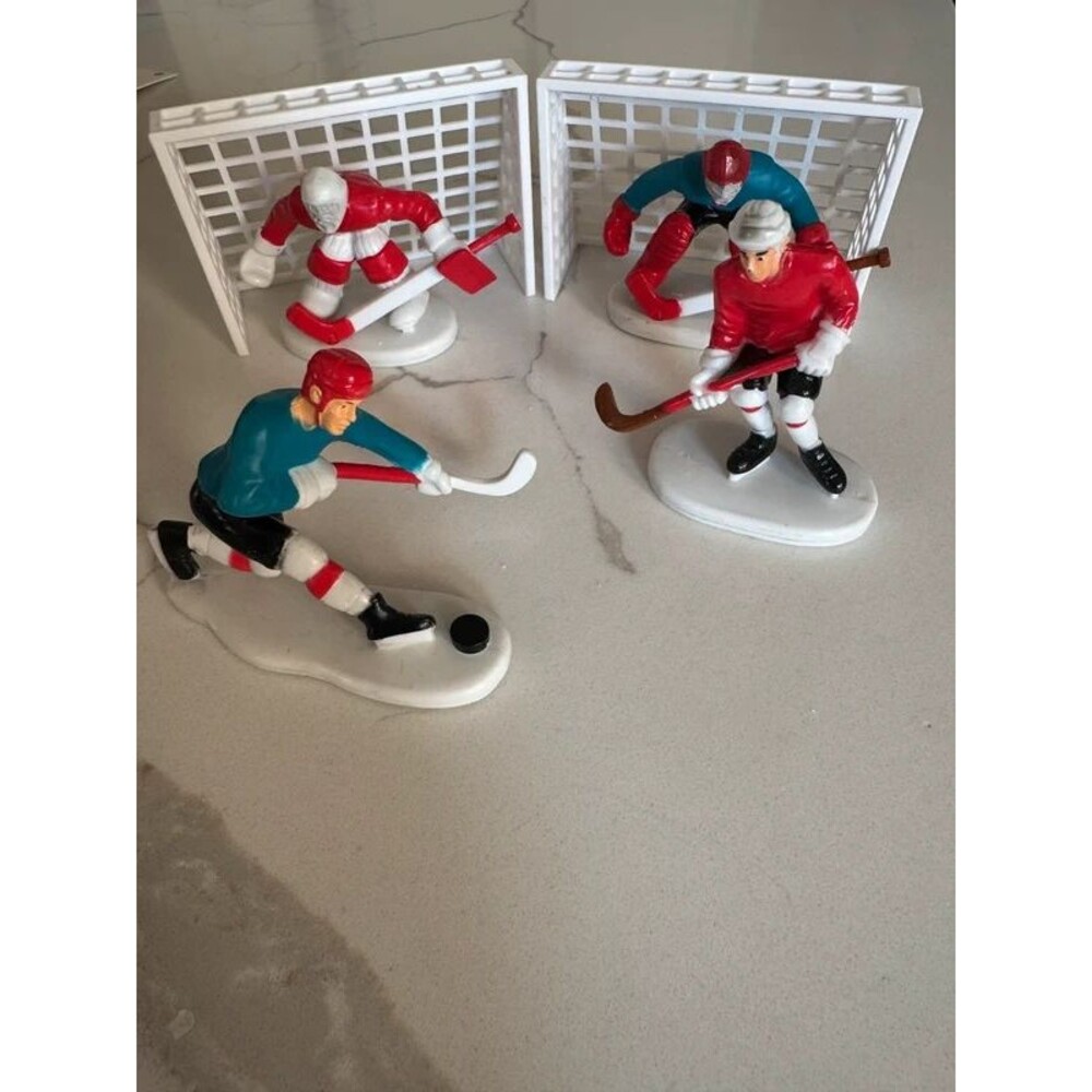 Vintage Hockey Figure Cake Topper